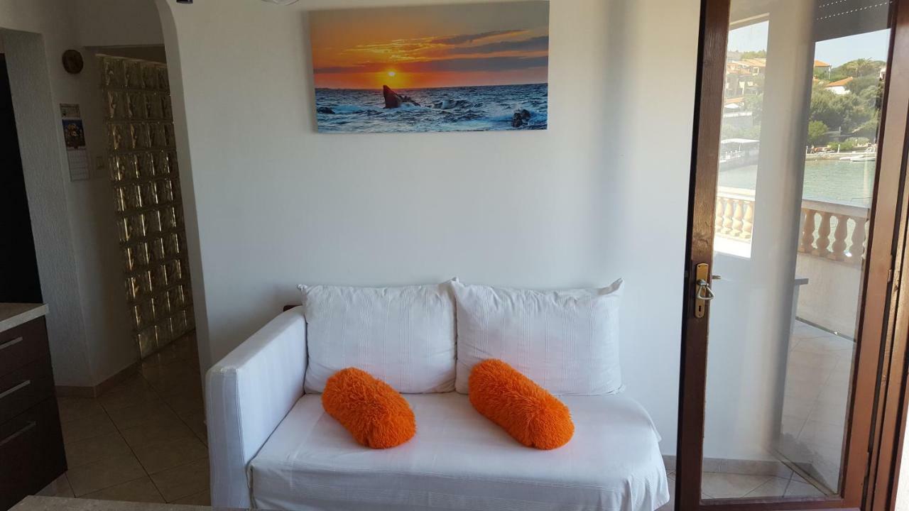 Apartmani Marenda Супетарска-Драга Экстерьер фото